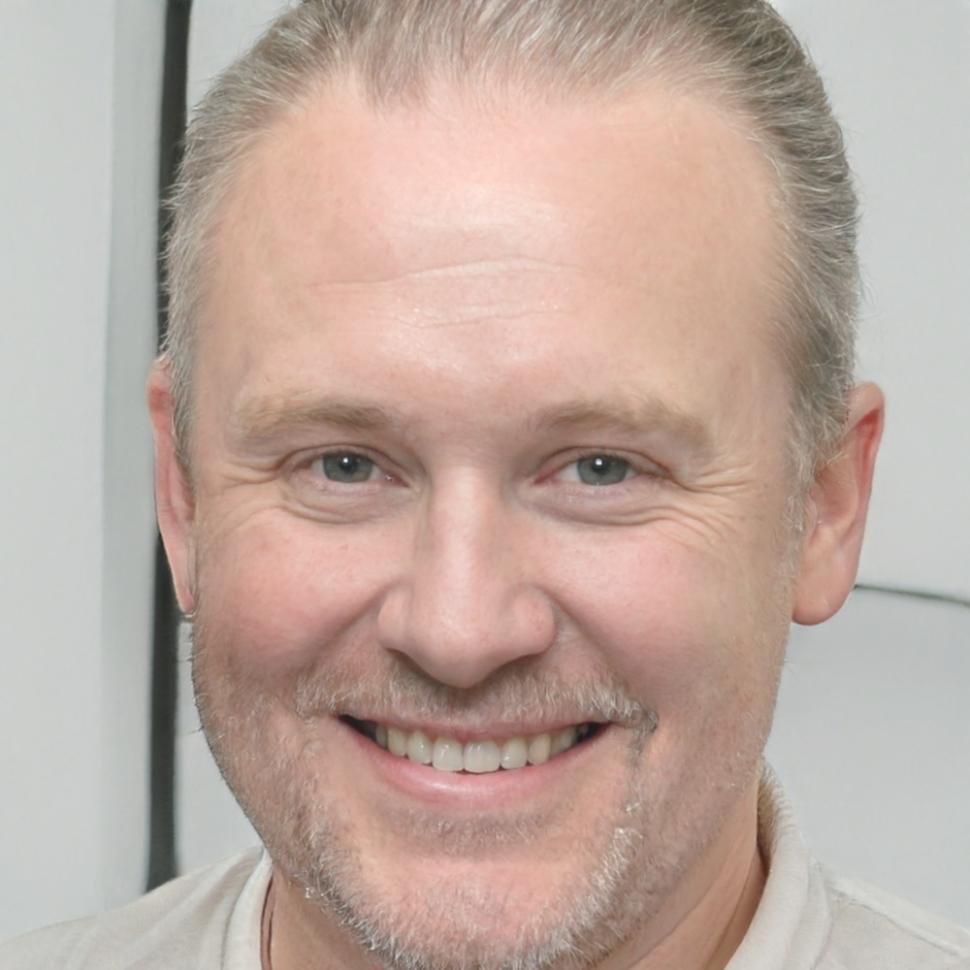 Portrait de Rémi Delcourt